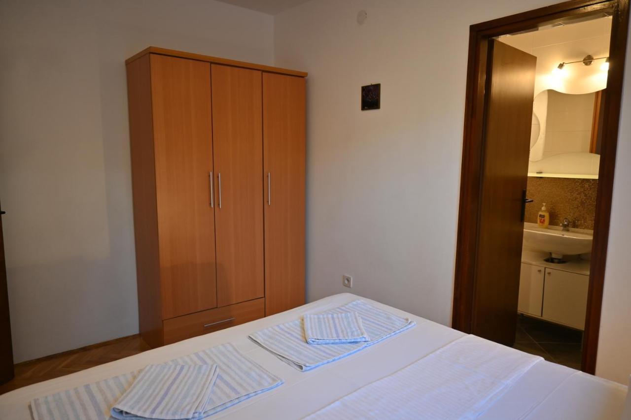 Apartments Tea Pag Đảo Pag Ngoại thất bức ảnh