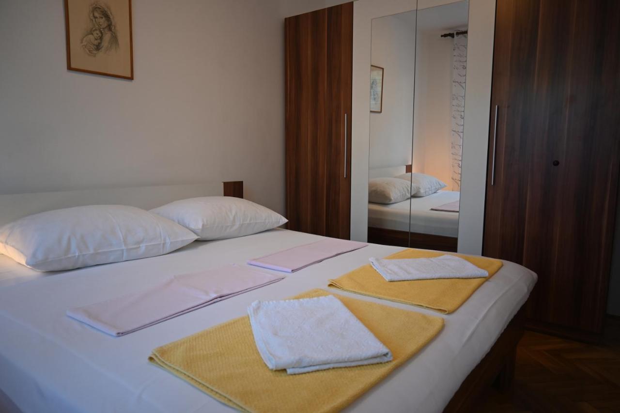 Apartments Tea Pag Đảo Pag Ngoại thất bức ảnh